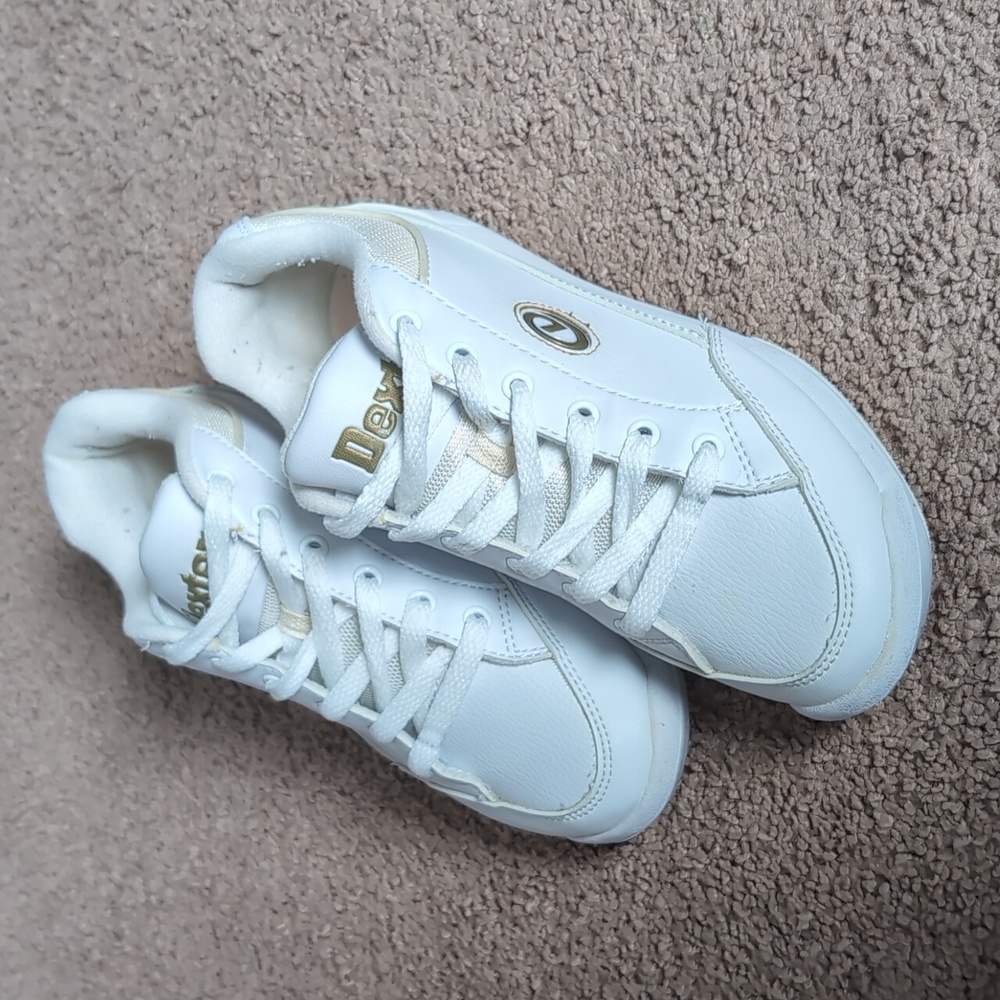 Bowling shoes